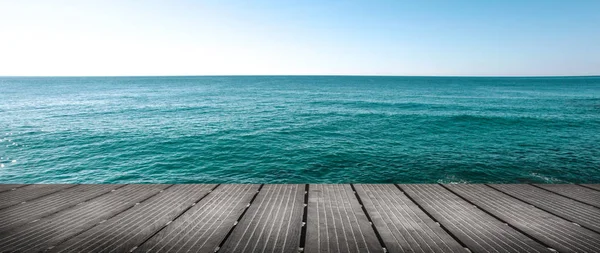 Utsikt Över Havet Från Gångväg Trä — Stockfoto