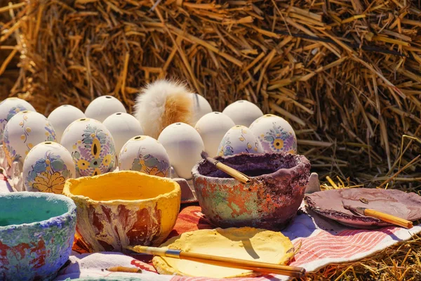 Decorative Painted Easter Eggs — Stock Photo, Image