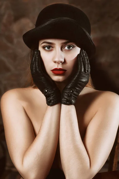 Ritratto Della Ragazza Cappello Nero — Foto Stock