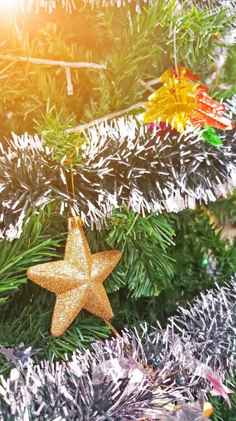 Fechar Decorações Árvore Natal Fundo Ano Novo Decoração Férias Inverno — Fotografia de Stock