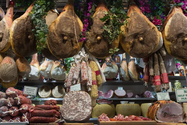 Italian Gourmet Meat Products Mercato Centrale Market Flor — Stock Photo, Image