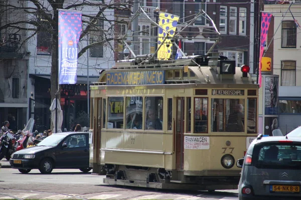 Yellow Classic Street Car Named Ombouwer Vijverberg Hague Netherlands — Stock Photo, Image