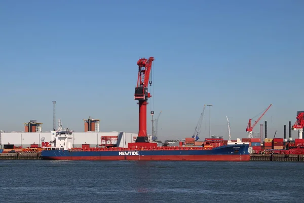 Navio Carga Geral Frisiana Porto Grua Mammoet Vlaardingen Perto Porto — Fotografia de Stock