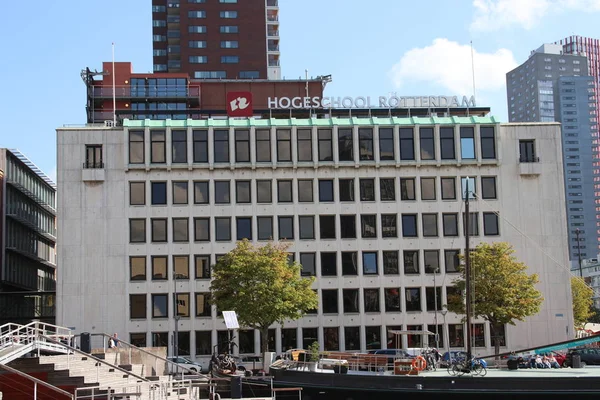 Gebouwen Van Hogeschool Rotterdam Dat Een School Voor Hoger Onderwijs — Stockfoto