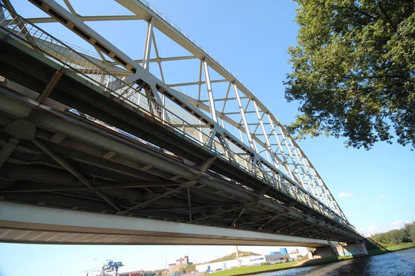 Pontes Suspensão Comboios Sobre Canal Reno Amesterdão Utrecht Países Baixos — Fotografia de Stock