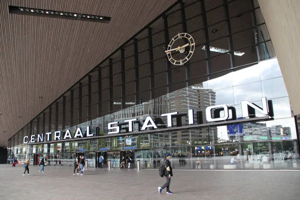 Přední Vstup Mezinárodních Nádraží Rotterdam Centraal Station Nizozemsku Názvem — Stock fotografie