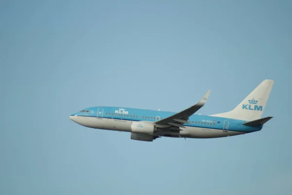 Bgx Klm Royal Dutch Airlines Boeing 737 Sale Desde Kaagbaan — Foto de Stock