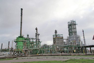 Exxonmobil Esso Hollanda Rotterdam liman Botlek limanında rafineri