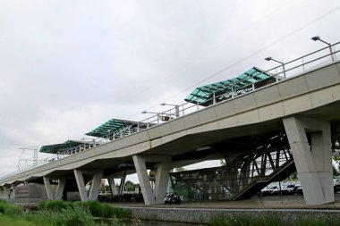 Metro Metro İstasyonu'na Nesselande'nın Rotterdam kentinde eastside şehir adlı yeni bir bölgeye bir parçası