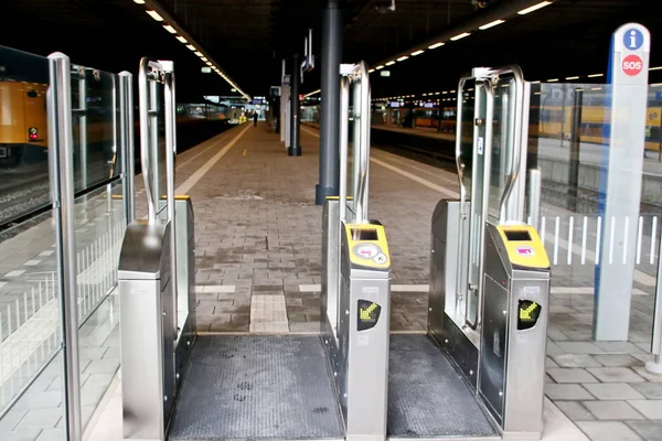 Controle Torniquetes Para Tarjetas Entrada Salida Para Transporte Público Estación — Foto de Stock