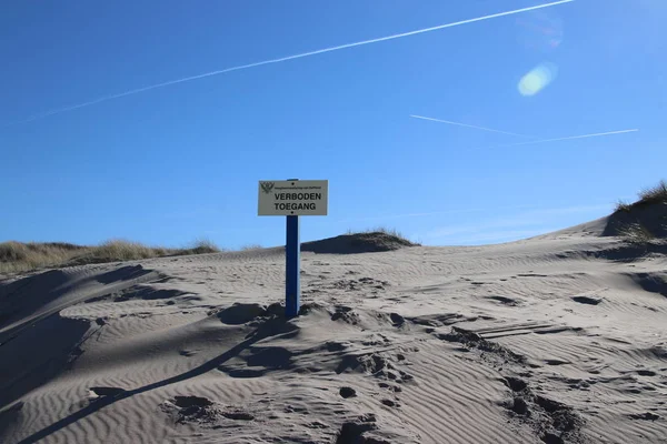 Ondertekenen Met Nederlandse Tekst Verboden Toegang Wat Betekent Het Engels — Stockfoto