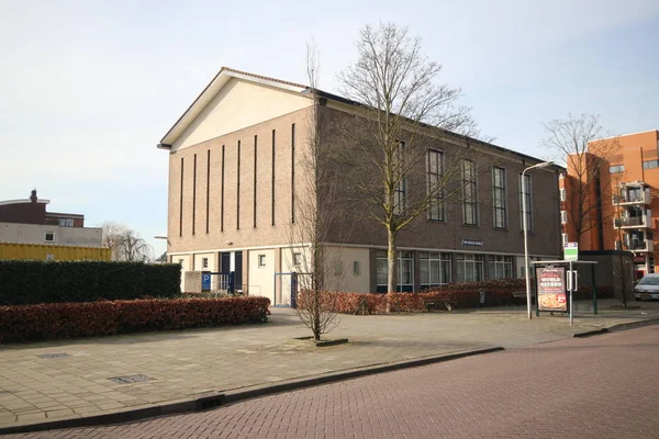 Kilise buiding Nieuwerkerk aan den IJssel içinde Beijerinckstraat, reform toplumun Hollanda Hervormd Centrum adlı