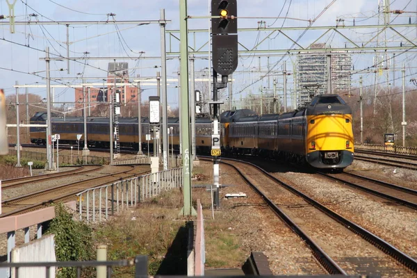 Comboio Interurbano Icm Koploper Estação Ferroviária Den Haag Laan Van — Fotografia de Stock