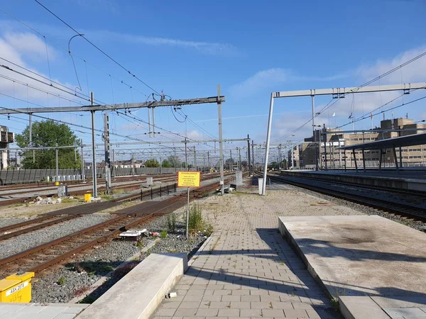 Платформа Обновленного Железнодорожного Вокзала Utrecht Centraal Нидерландах — стоковое фото