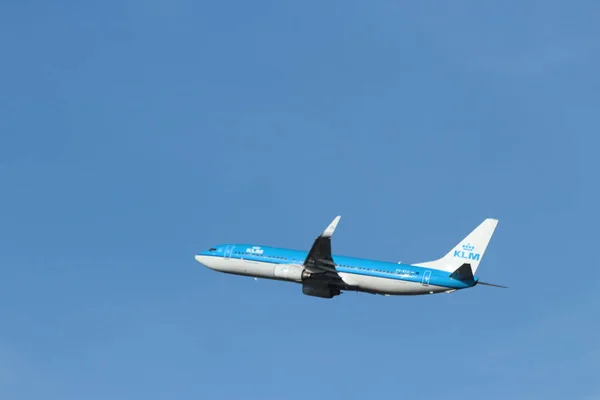 Los Aviones Salen Del Kaagbaan Aeropuerto Amsterdam Schiphol Bxh Klm — Foto de Stock