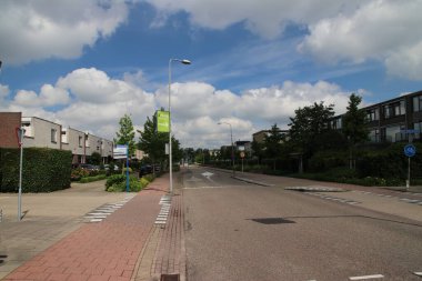 Rotterdam 'daki Nieuwe Maas nehrindeki Unilever' den fıstık ezmesi ve maya fabrikaları.