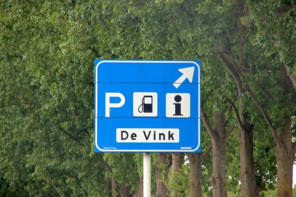 Panneau Direction Direction Bleue Blanche Parking Station Service Vink Long — Photo