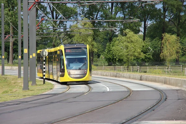 Gele Tram Tram Van Utrecht Als Onderdeel Van Uithoflijn Bouwproject — Stockfoto
