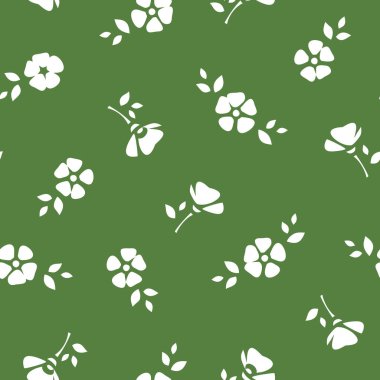 Yeşil üzerinde küçük çiçekler olan kusursuz çiçek deseni. Yeşil arka planda beyaz çiçek siluetleri olan vektör çiçek izi