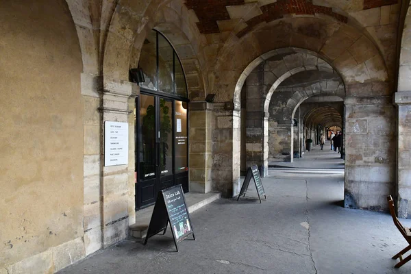 París Francia Diciembre 2017 Place Des Vosges Marais —  Fotos de Stock