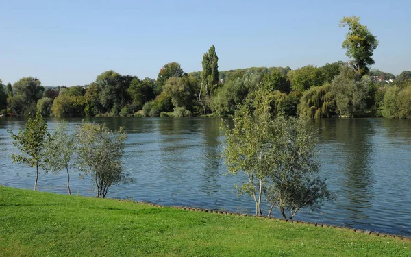 Les Mureaux Francia Septiembre 2011 Ribera Del Sena — Foto de Stock