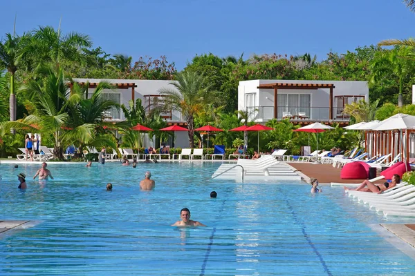 Punta Cana República Dominicana Junio 2017 Piscina Hotel — Foto de Stock