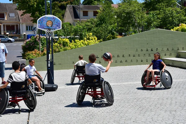 Les Mureaux França Junho 2017 Pessoa Com Deficiência Uma Cadeira — Fotografia de Stock