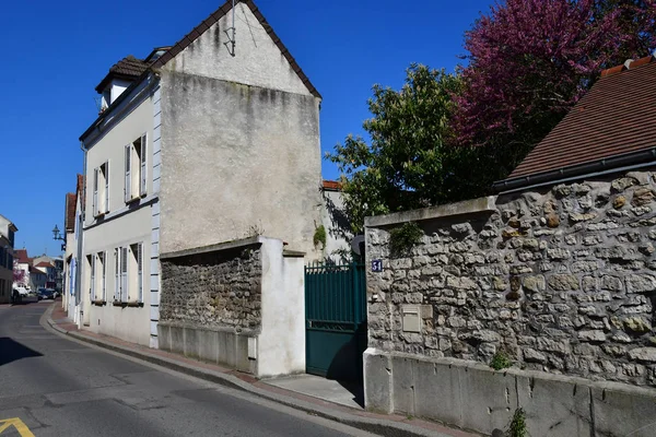 Verneuil Sur Seine Francia Aprile 2017 Pittoresco Centro Della Città — Foto Stock