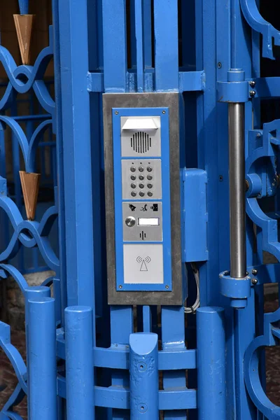Strasburg Francja Lipca 2016 Elektroniczny Kędziorek Niebieska Brama — Zdjęcie stockowe