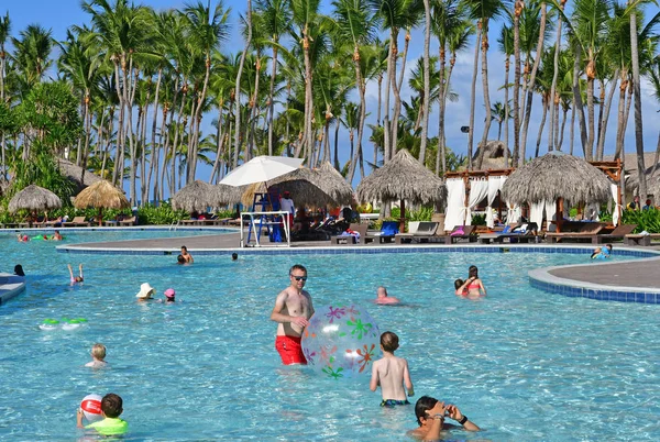 Punta Cana Dominikai Köztársaság Május 2017 Egy Hotel Medence — Stock Fotó