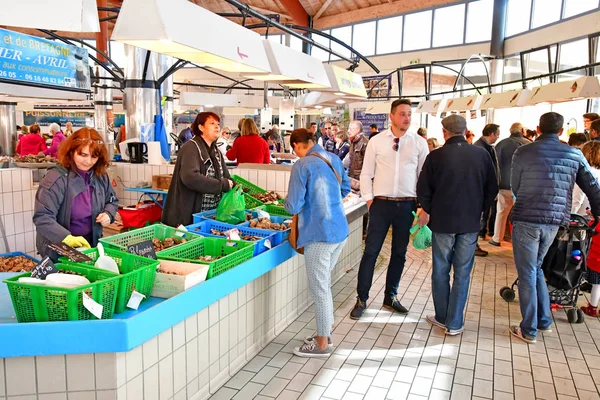 Pornichet France April 2017 Fisk Butik Marknaden För Säkerställda — Stockfoto