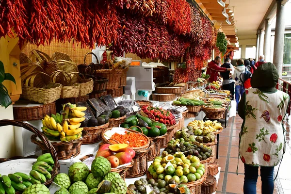 Φουντσάλ Πορτογαλία Φεβρουαρίου 2018 Τσίλι Στην Σκεπαστή Αγορά Στο Κέντρο — Φωτογραφία Αρχείου