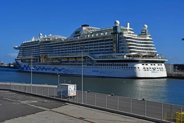 Funchal Portugal Februari 2018 Hamnen — Stockfoto