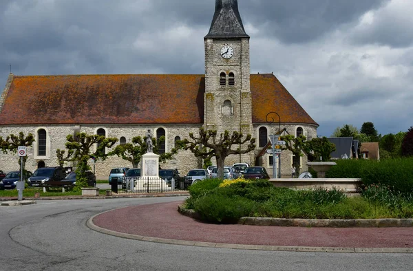 Bourdonne Frankrike Maj 2018 Pittoreska Kyrkan — Stockfoto