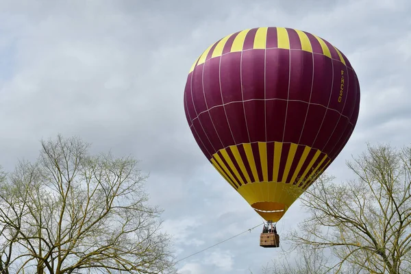Les Mureaux Frankrike April 2018 Luftballong Parken Sautour — Stockfoto