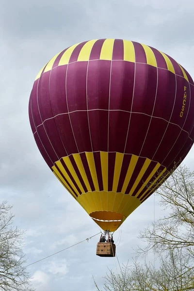 Les Mureaux França Abril 2018 Balão Quente Parque Sautour — Fotografia de Stock