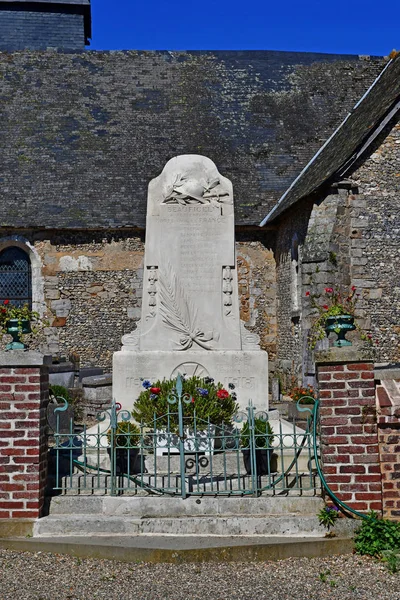 Beauficel Lyons France Juin 2017 Église Monument Aux Morts — Photo