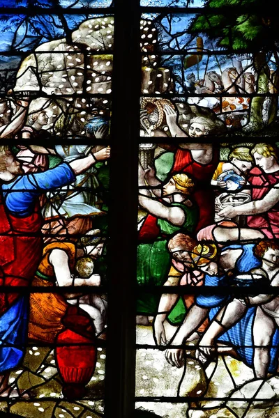 Amaury Montfort Francie Května 2018 Mozaikové Okno Historické Renesanční Církve — Stock fotografie