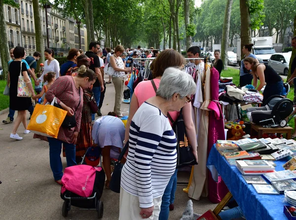 Βερσαλλίες Γαλλία Ιουνίου 2018 Υπαίθρια Αγορά — Φωτογραφία Αρχείου