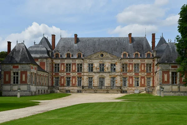 Monteloup Κούρσον Γαλλία Ιουνίου 2018 Κάστρο — Φωτογραφία Αρχείου