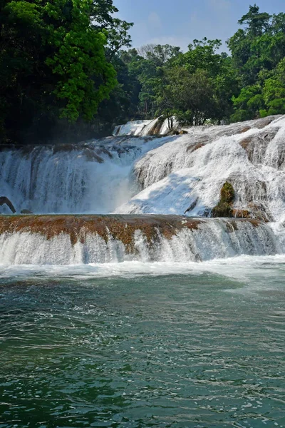 通巴拉 墨西哥合众国 2018年5月16日 Agua Azul — 图库照片