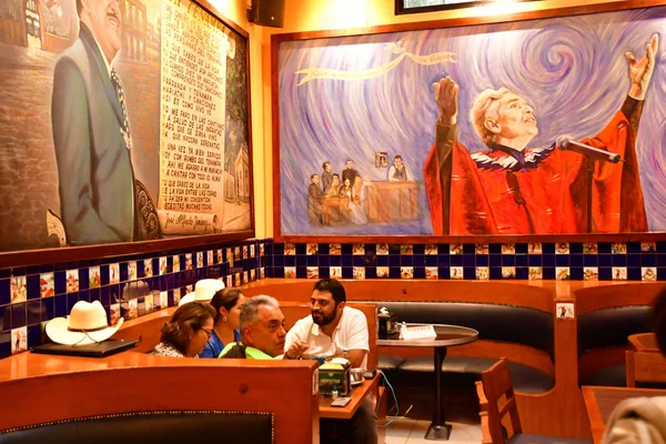 Μεξικό Ηνωμένες Πολιτείες Του Μεξικού Μαΐου 2018 Εστιατόριο Στην Πλατεία — Φωτογραφία Αρχείου