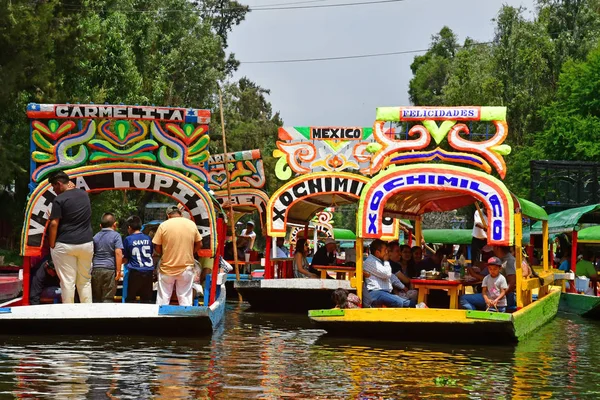 México Estados Unidos Mexicanos Maio 2018 Barco Turístico Restaurante Canal — Fotografia de Stock