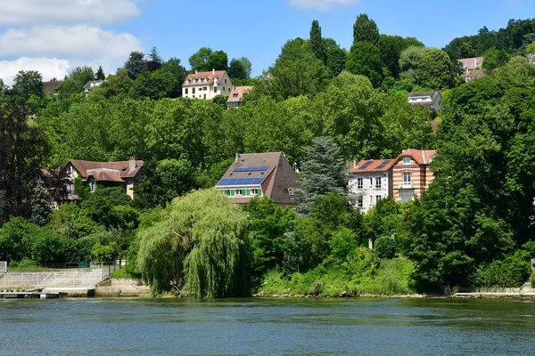 Triel Sur Seine Fransa Haziran 2018 Yaz Aylarında Pitoresk Şehir — Stok fotoğraf