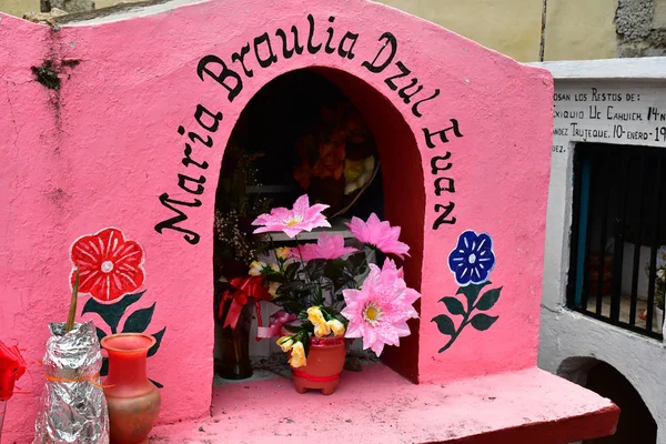 Pomuch Estados Unidos Mexicanos Mayo 2018 Pintoresco Cementerio Centro Ciudad —  Fotos de Stock