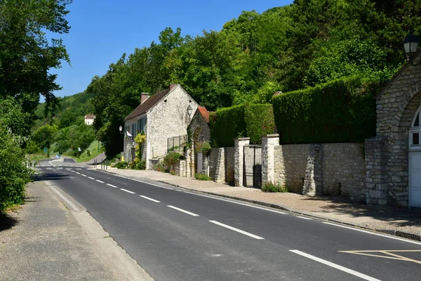 Haute Isle Francia Junio 2018 Pintoresco Pueblo Verano —  Fotos de Stock