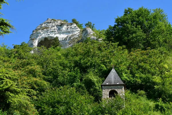 Haute Isle Frankrijk Juni 2018 Troglodiet Kerk Graven Klif — Stockfoto