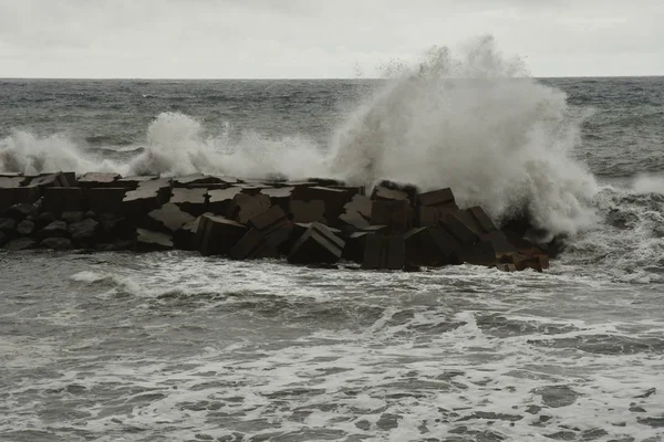 Calheta Madeira Portugal Fevereiro 2018 Tempestade Porto — Fotografia de Stock