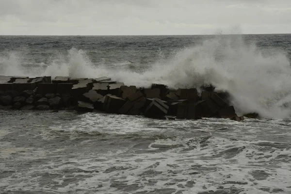 Calheta Madeira Portugal Fevereiro 2018 Tempestade Porto — Fotografia de Stock