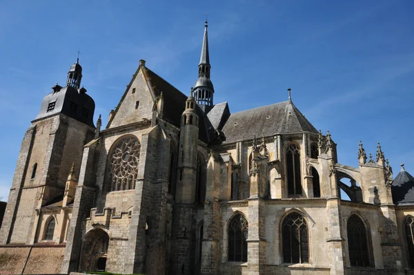 Nogent Roi Francia Mayo 2016 Histórica Iglesia San Sulpicio — Foto de Stock